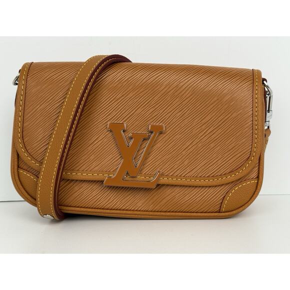 LOUIS VUITTON Epi Buci Crossbody Gold Honey - Picture 2 of 16